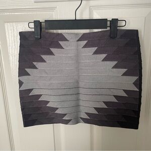 Haute Hippie Women’s Small Bandage Aztec Print Mini Skirt Charcoal Heather Gray